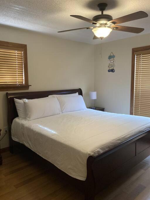 Lakeview Condo In Gated Community Tampa Buitenkant foto