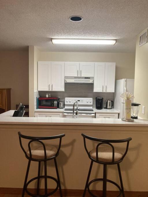 Lakeview Condo In Gated Community Tampa Buitenkant foto